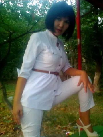 Лора Веселушка Реал